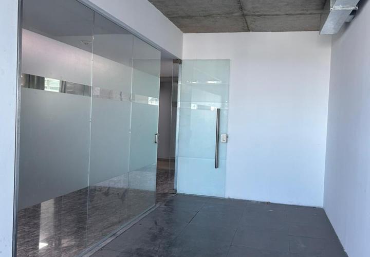 WhatsApp Image 2025-11-05 at 16.35.17 (1)